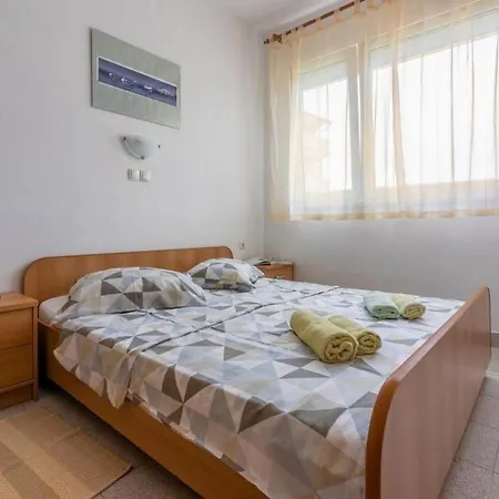With A Parking Space Lopar, Rab - 18388 Apartman Lopar